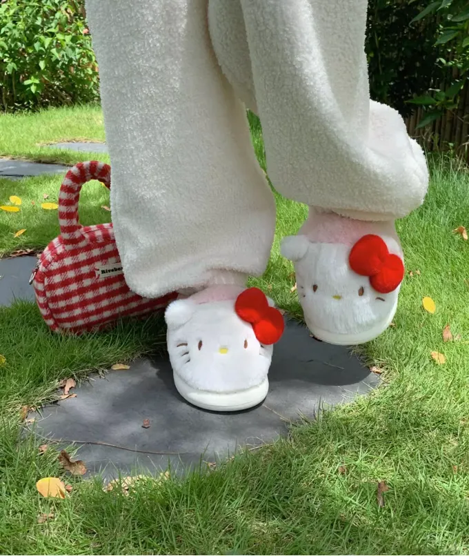 Kitty Warm Home Plush Slippers