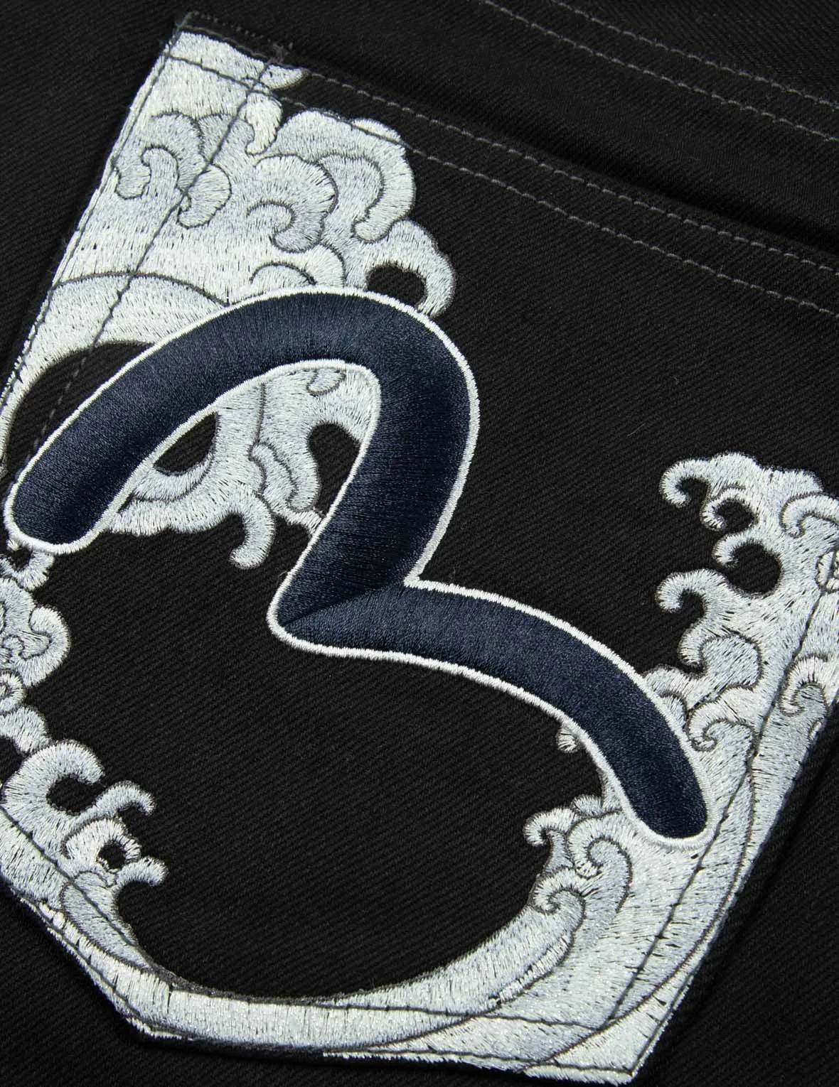 Samurai and Seagull Embroidery Denim Shorts